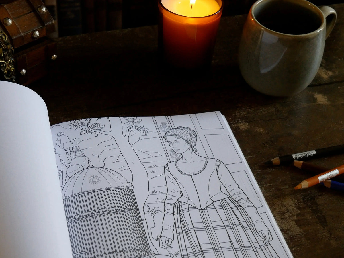 Duo papier + numérique | Livres de coloriage romantique pour adultes-Écosse du XVIIIe siècle (Précommande) Le Grimoire de Geillis